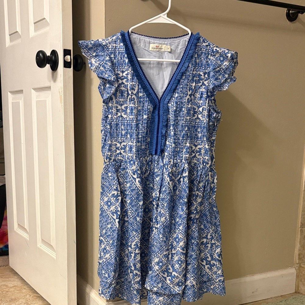 Vineyard Vines Blue and White Printed Ruffle Sleeve Dress
